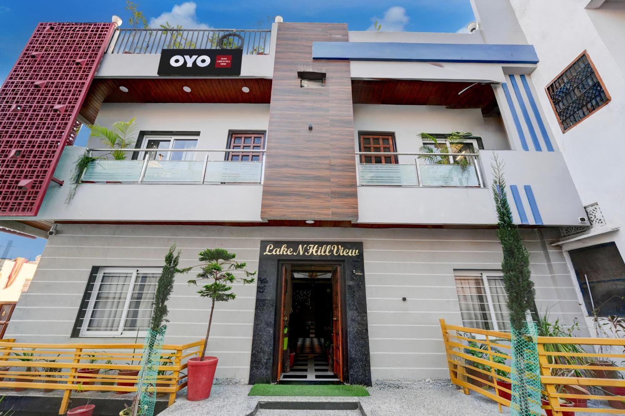 Hotel O Lake N Hill View Удайпур Екстериор снимка